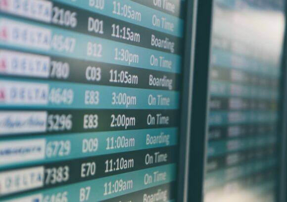 What is the best time to book cheap flights online?